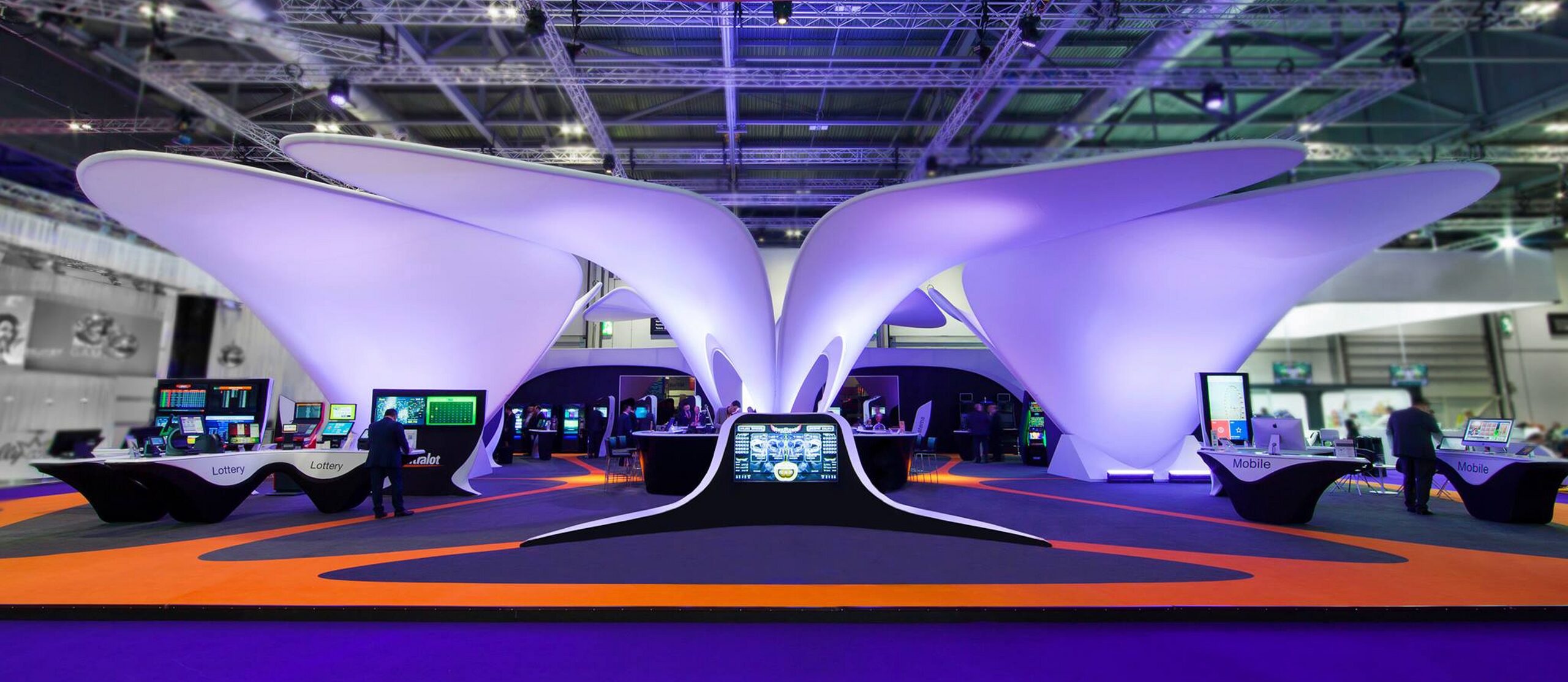 London Iconic Pavilion — LC-A